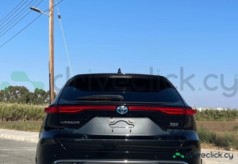 Toyota Harrier Черный