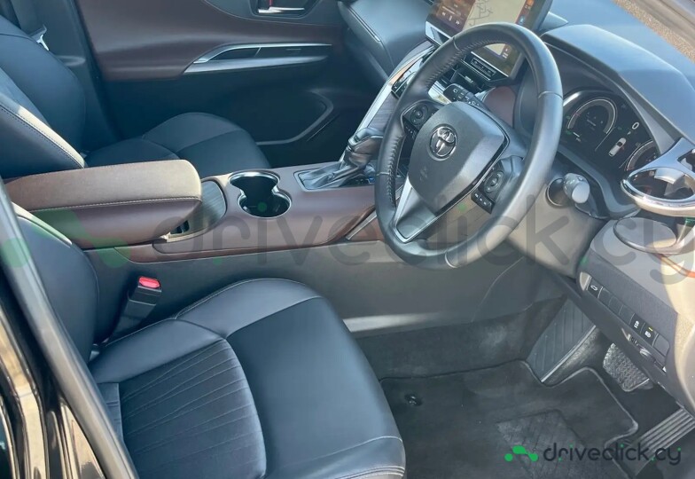 Toyota Harrier Черный