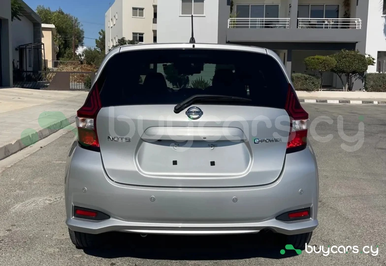 Nissan Note Серый