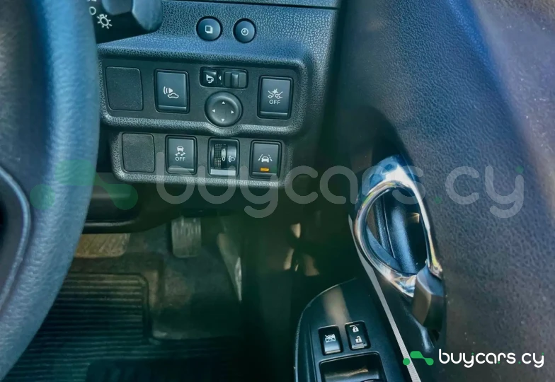 Nissan Note Серый