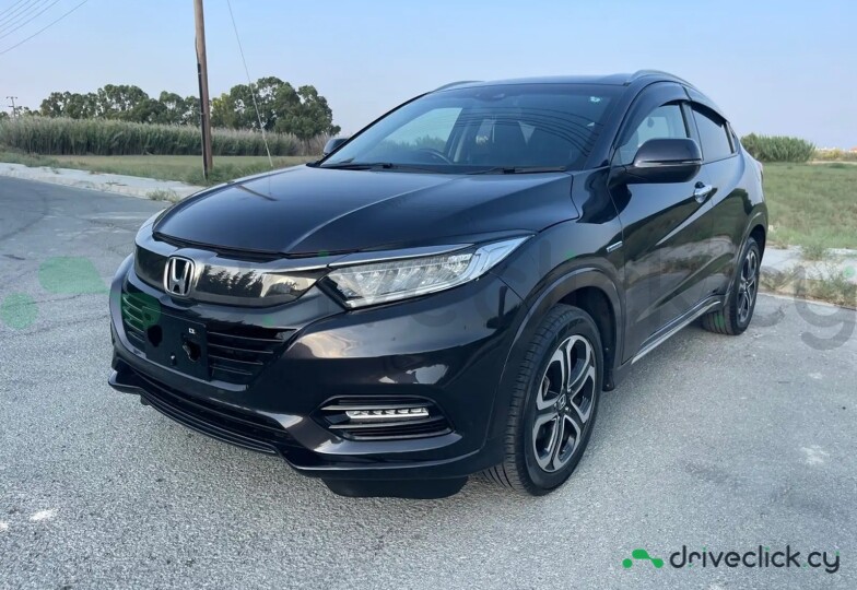 Honda Vezel Черный