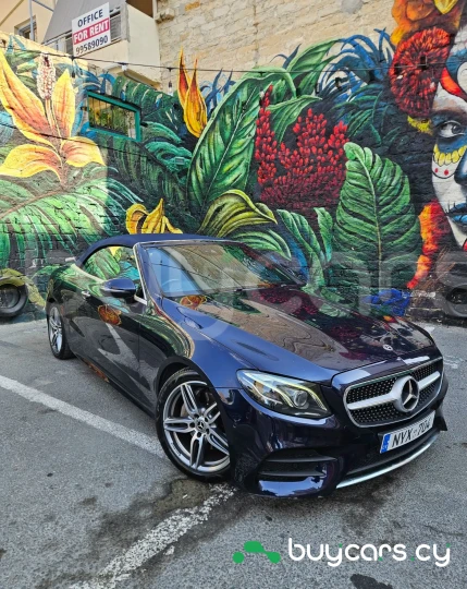 Mercedes E-class Blue
