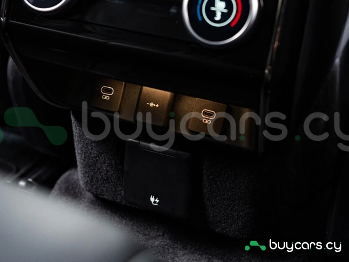 Land Rover Range Rover Sport White