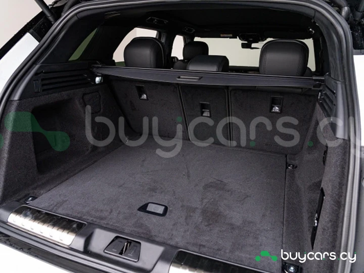 Land Rover Range Rover Sport White