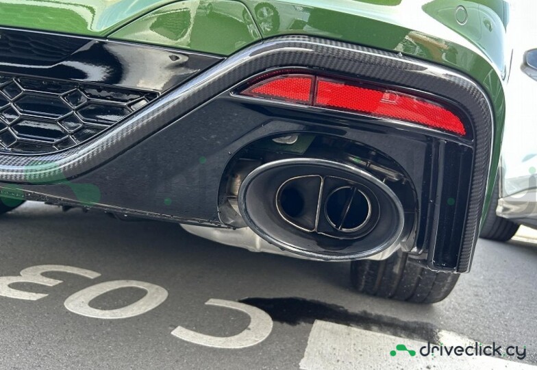 Audi RS5 Зеленый