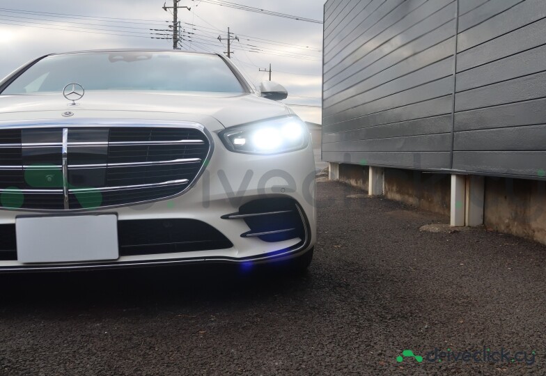 Mercedes S-class White
