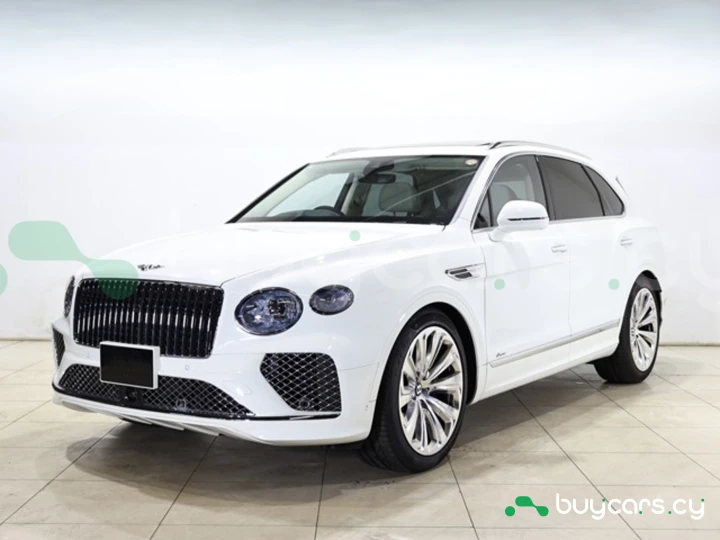 Bentley Bentayga Белый