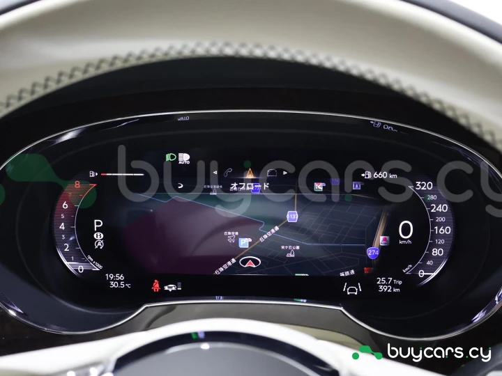 Bentley Bentayga Белый