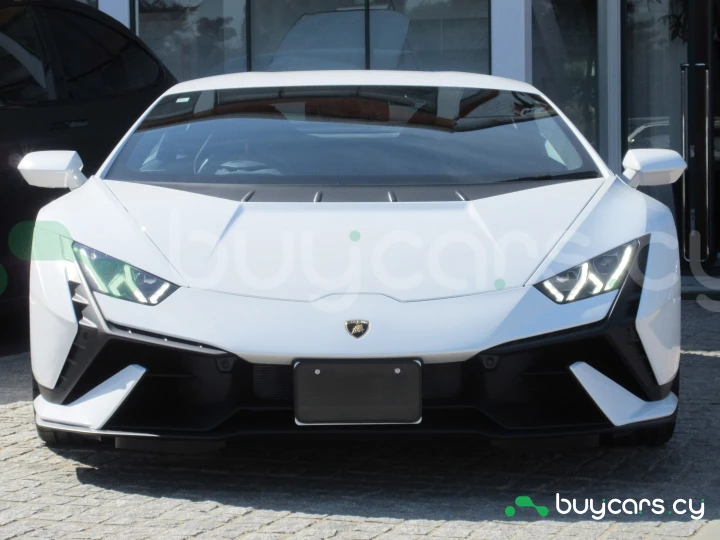 Lamborghini Huracan Белый