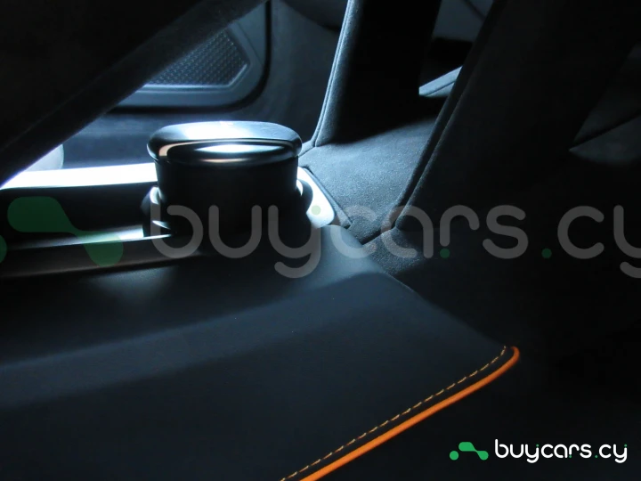 Lamborghini Huracan Белый