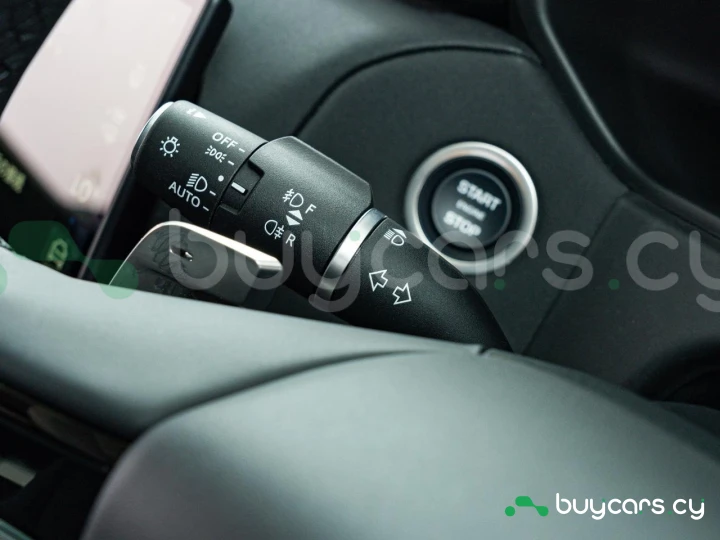 Land Rover Range Rover Velar Синий