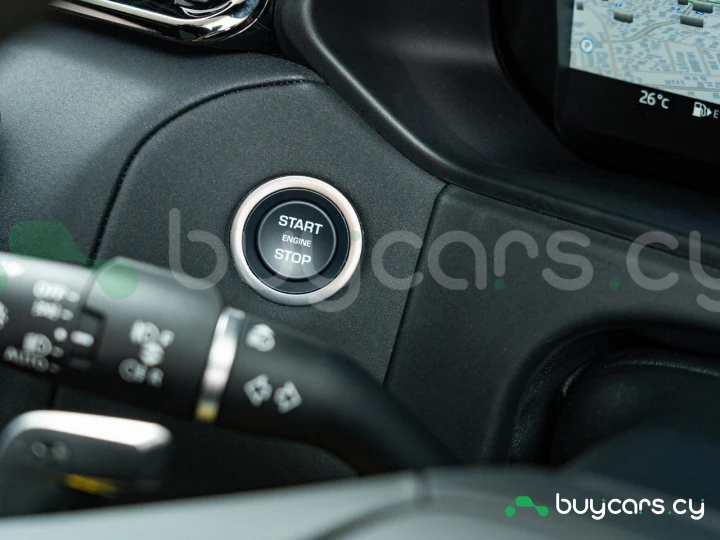 Land Rover Range Rover Velar Синий