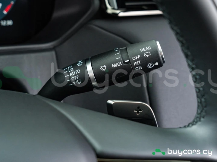 Land Rover Range Rover Velar Синий