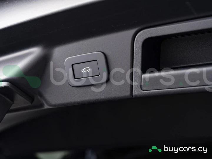 Land Rover Range Rover Velar Синий