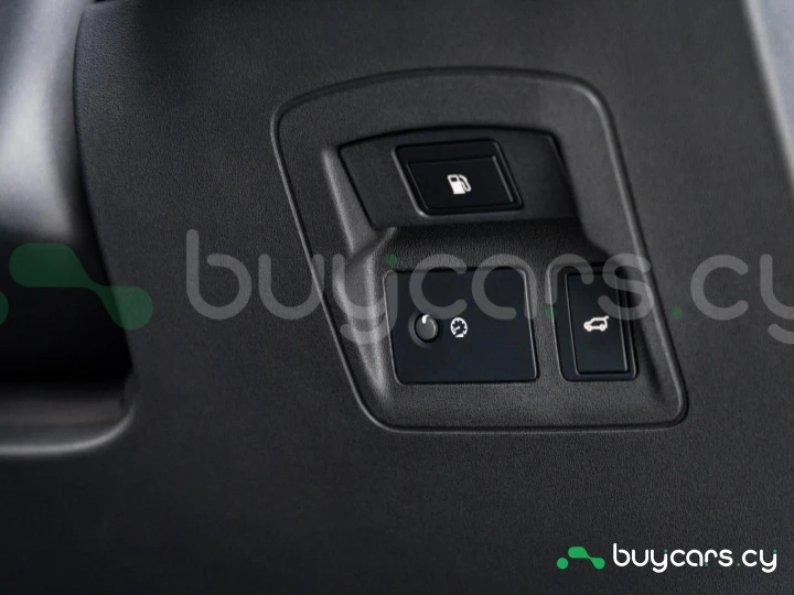 Land Rover Range Rover Velar Синий