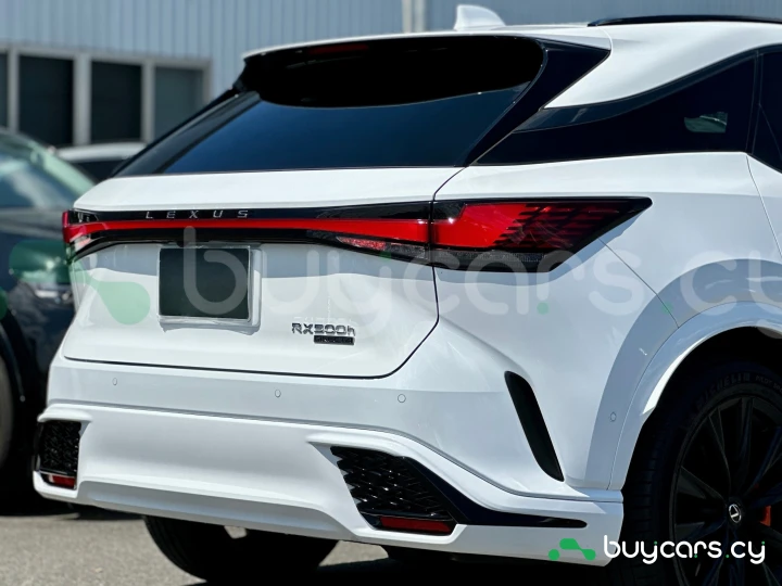 Lexus RX White
