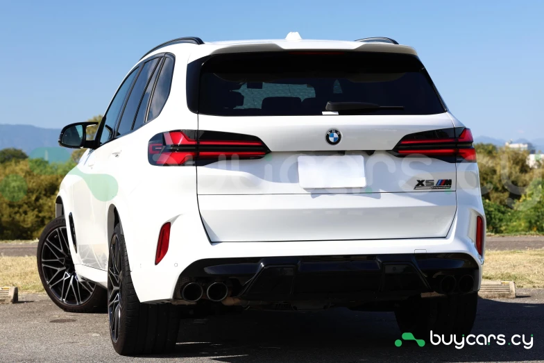 BMW X5 White