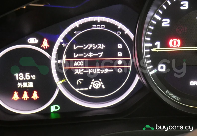 Porsche Cayenne Белый