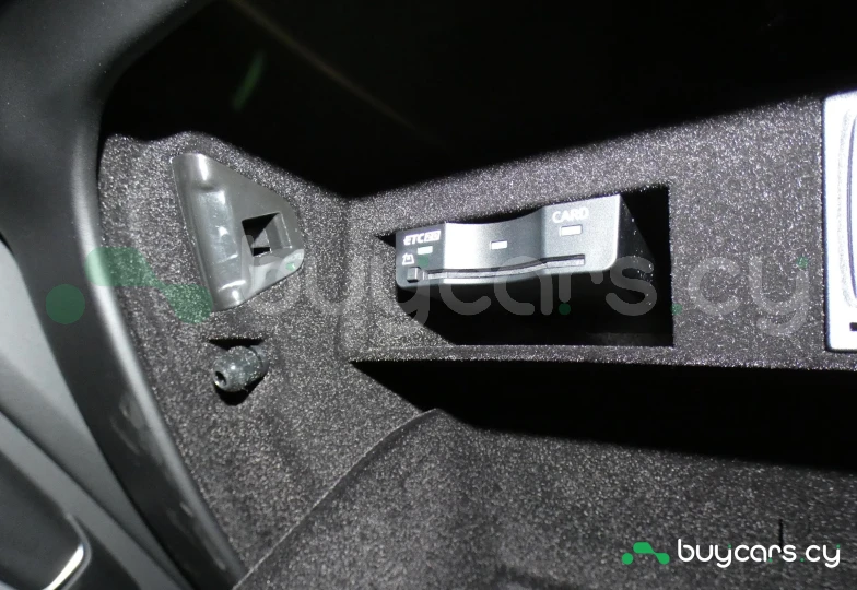 Porsche Cayenne Белый