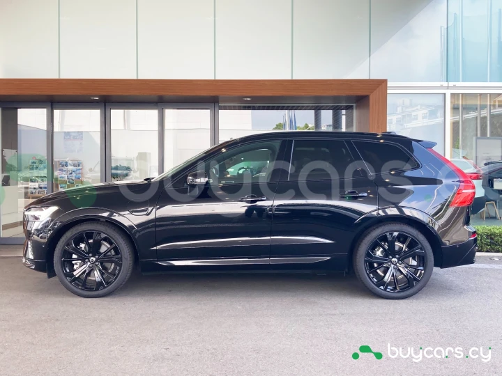 Volvo XC60 Черный