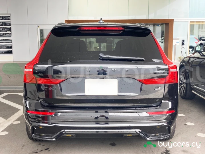 Volvo XC60 Черный