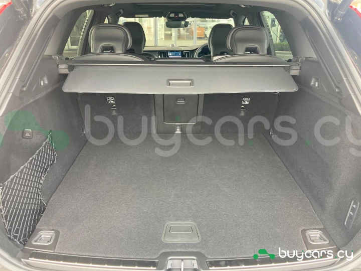 Volvo XC60 Черный