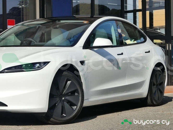 Tesla Model 3 White