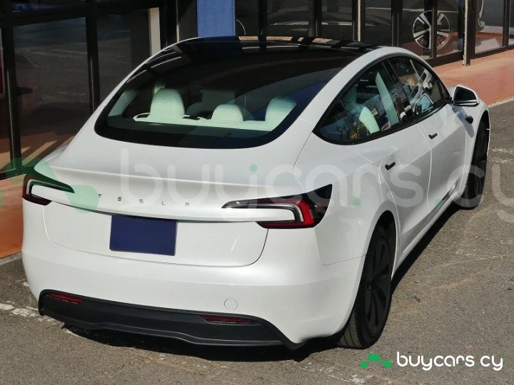 Tesla Model 3 White