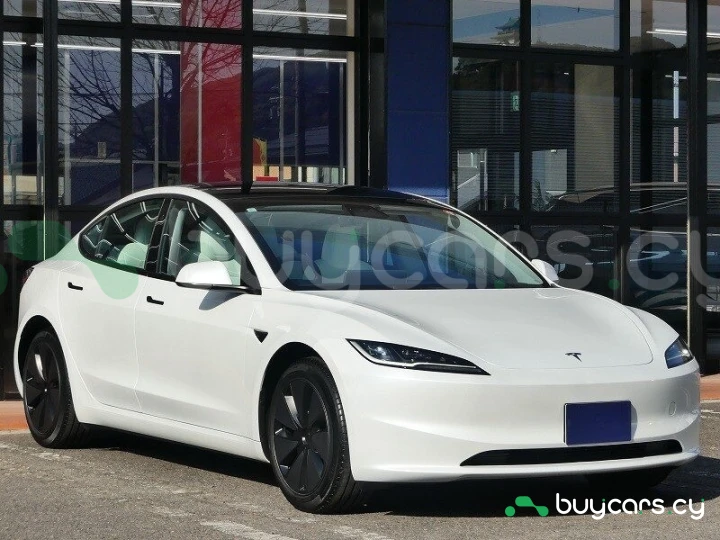 Tesla Model 3 White