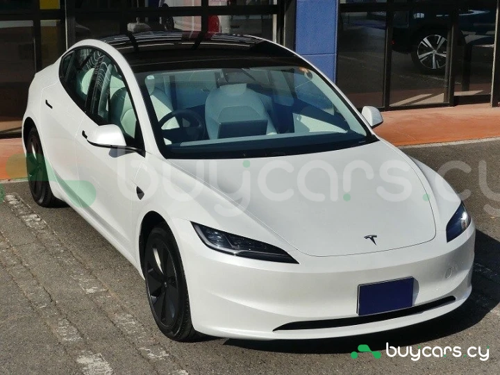 Tesla Model 3 White