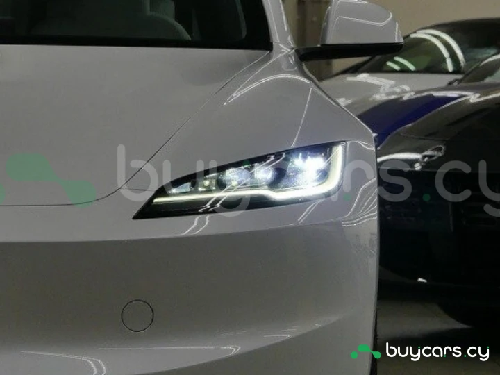 Tesla Model 3 White