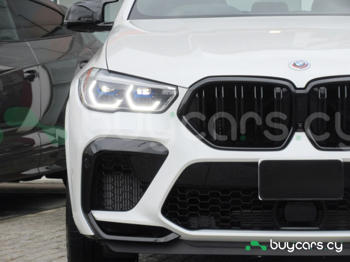 BMW X6 M Белый