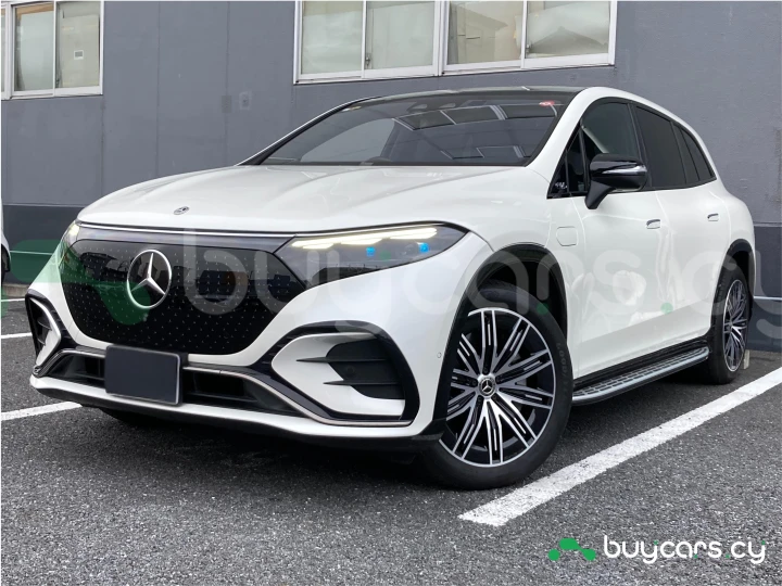 Mercedes EQS Белый