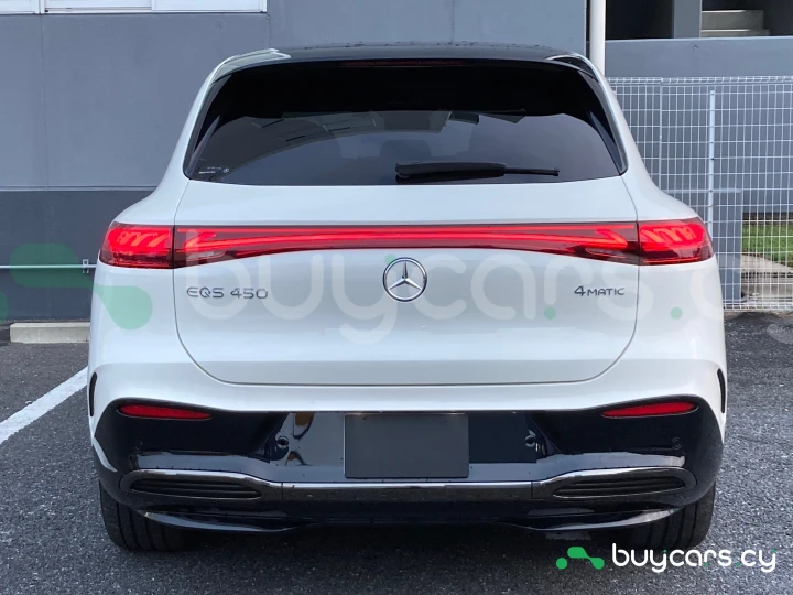 Mercedes EQS Белый