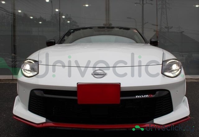 Nissan Fairlady z White