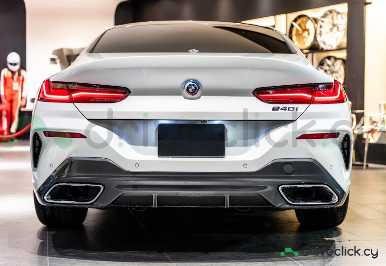 BMW 8 series White