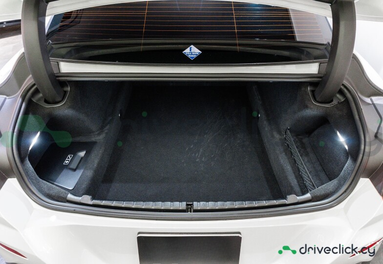 BMW 8 series White