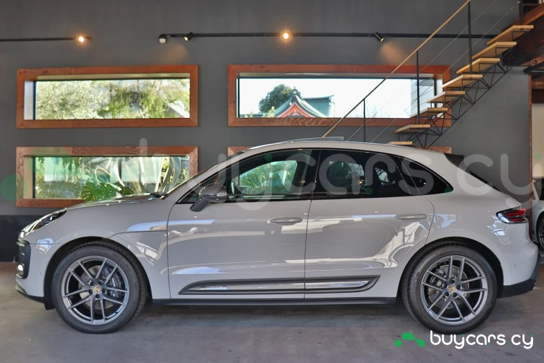 Porsche Macan Белый