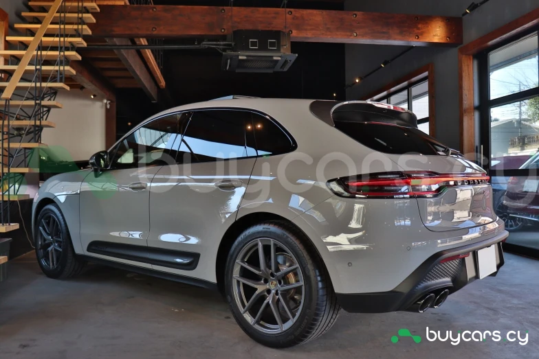 Porsche Macan Белый