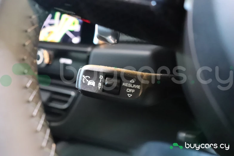 Porsche Macan Белый