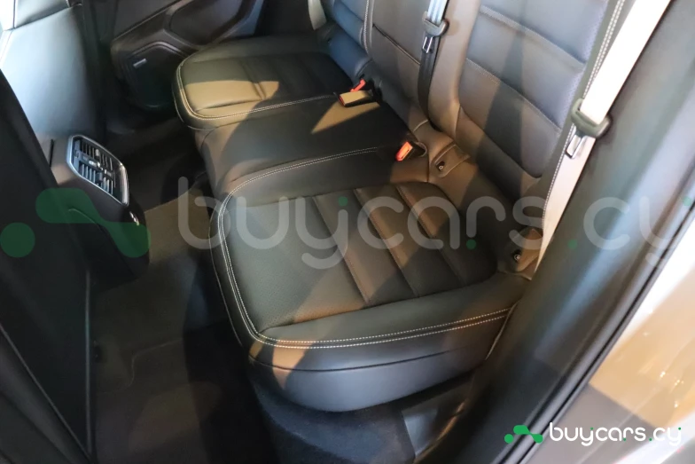 Porsche Macan Белый