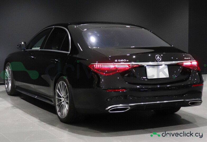 Mercedes S class Черный