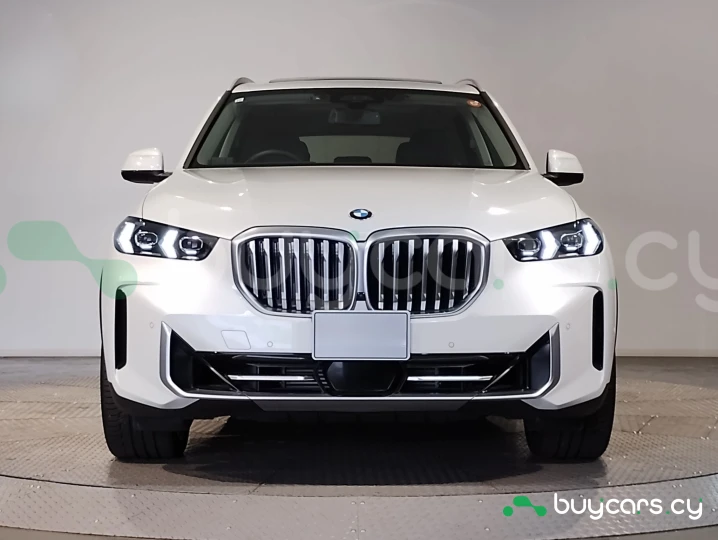 BMW X5 White