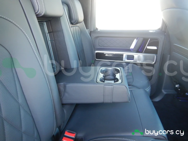 Mercedes G-class Черный