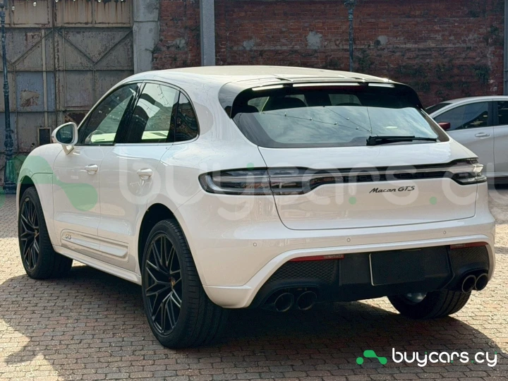 Porsche Macan Белый