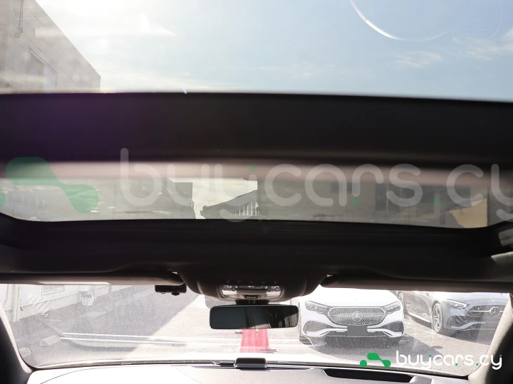 Mercedes GLE-class White