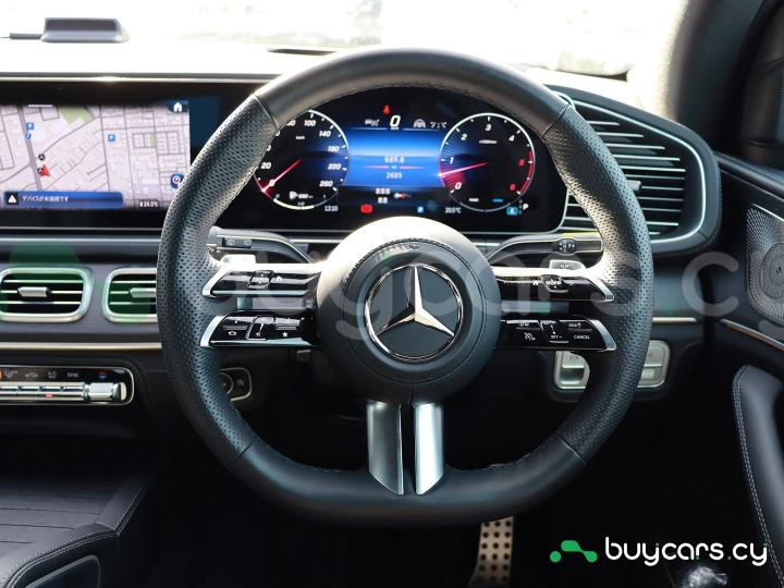 Mercedes GLE-class White