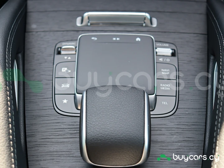 Mercedes GLE-class White