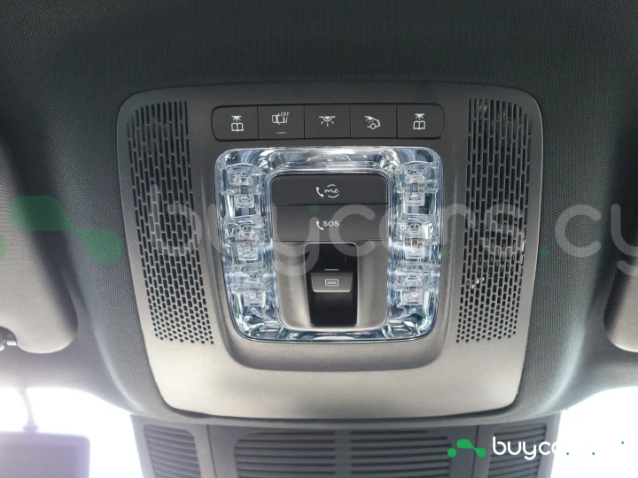 Mercedes GLE-class White