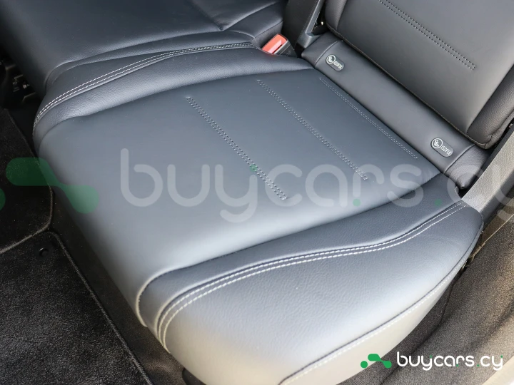 Mercedes GLE-class White